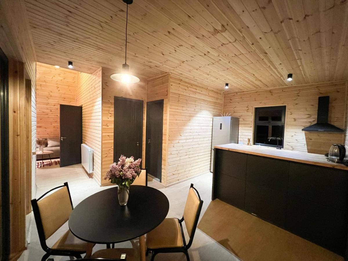 Memory Hut_kazbegi Apartment *