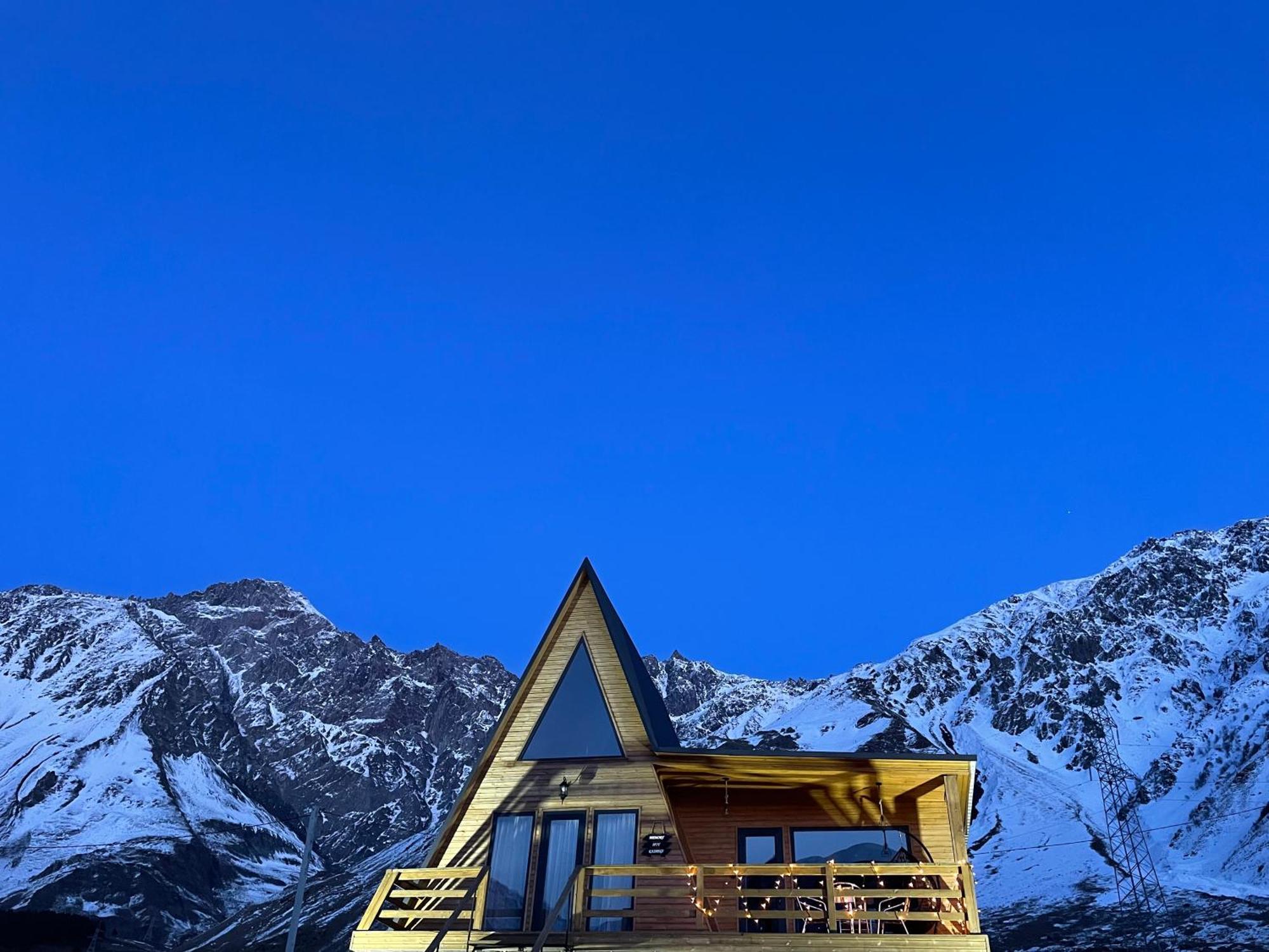 Apartment Memory Hut_kazbegi Stepantsminda